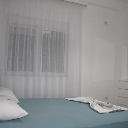 Appartement Luiza's Sarandë