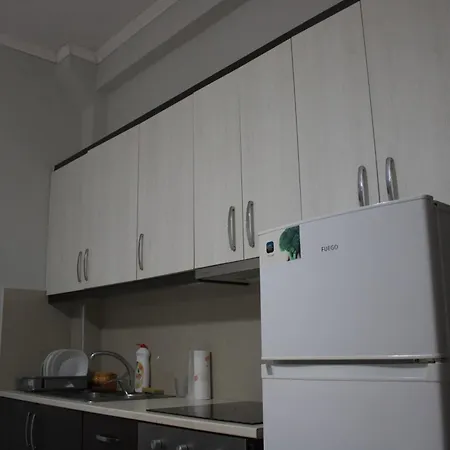 Luiza's Apartamento Sarandë