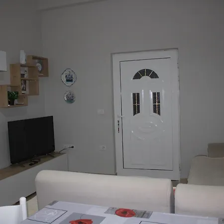 Luiza's Sarandë